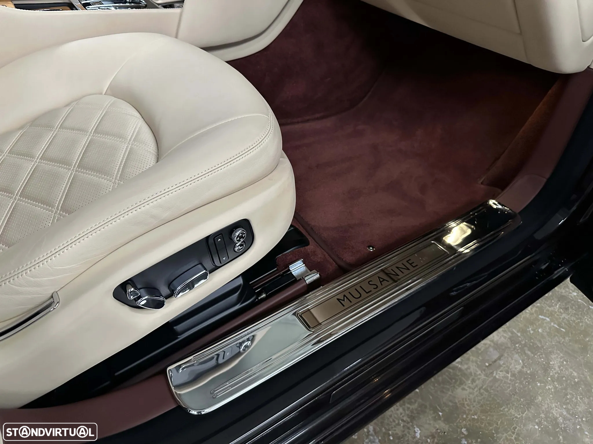 Bentley Mulsanne - 55