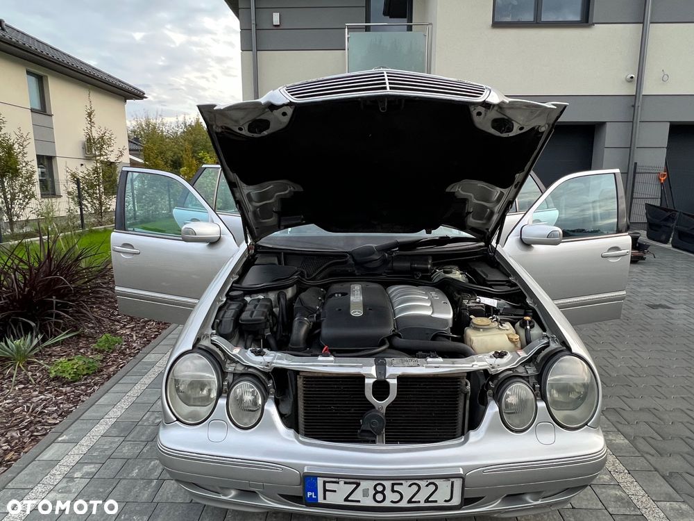 Mercedes-Benz Klasa E - 20