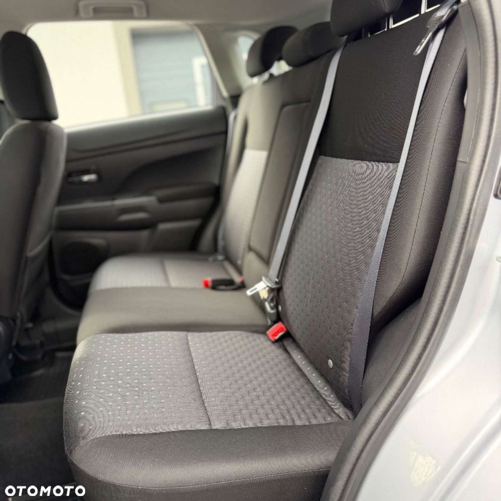 Mitsubishi ASX - 20
