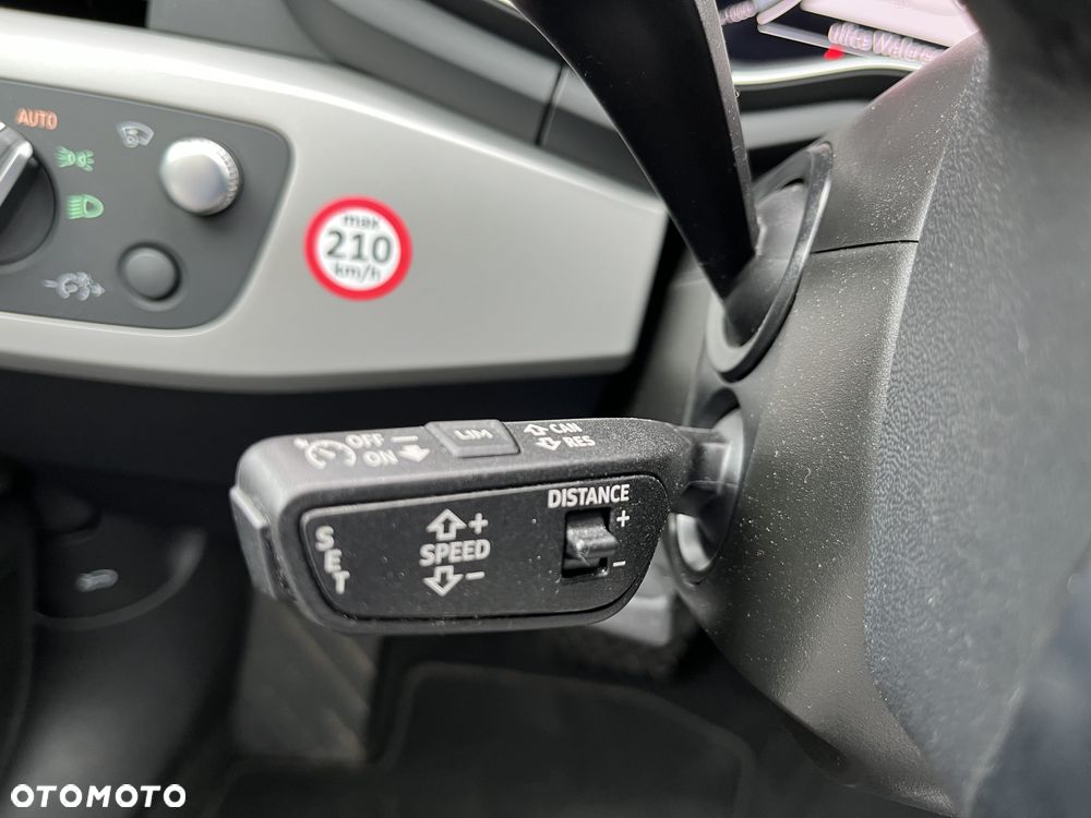 Audi A4 Avant 35 TDI S tronic advanced - 38