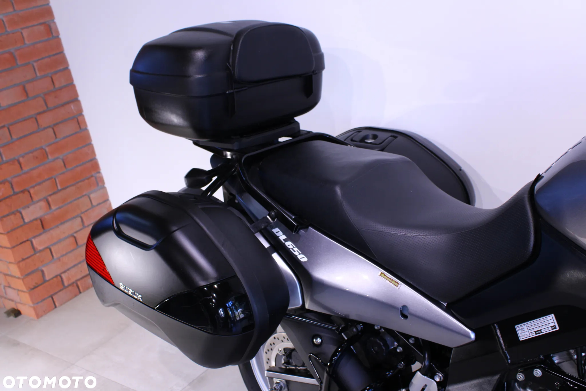 Suzuki DL - 14
