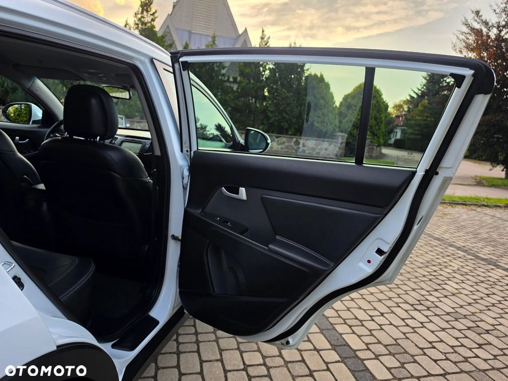 Kia Sportage 2.0 XL 2WD - 35