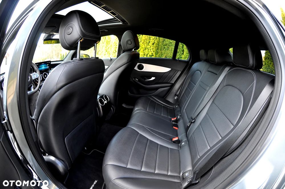 Mercedes-Benz GLC 220 d 4Matic 9G-TRONIC AMG Line Advanced - 31