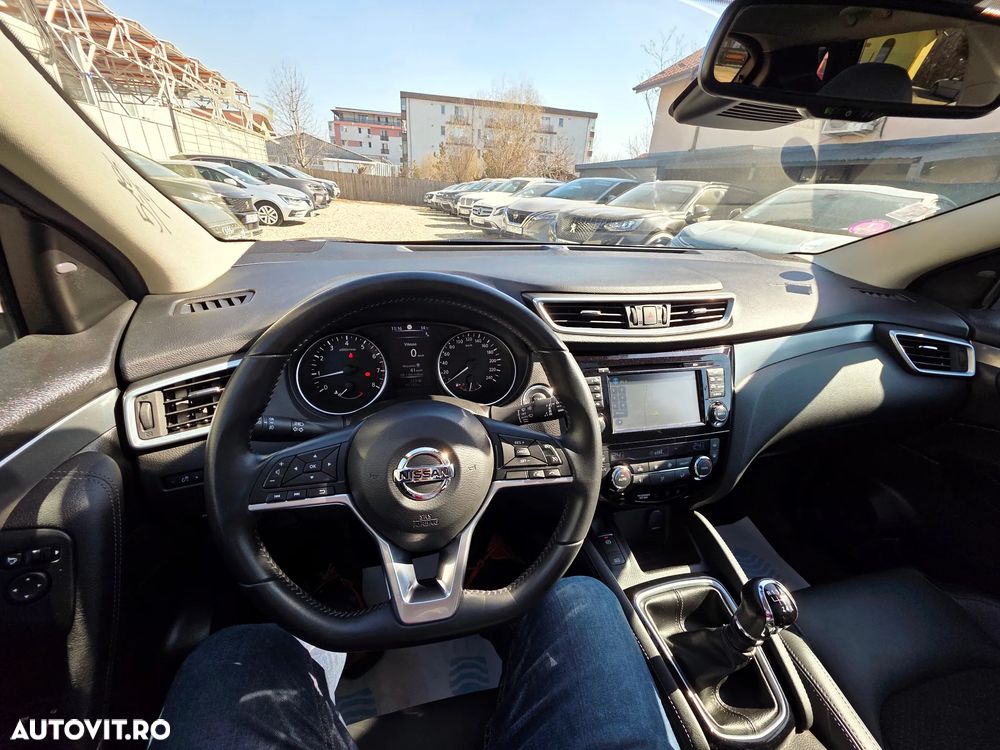 Nissan Qashqai 1.2 DIG-T TEKNA+ - 28