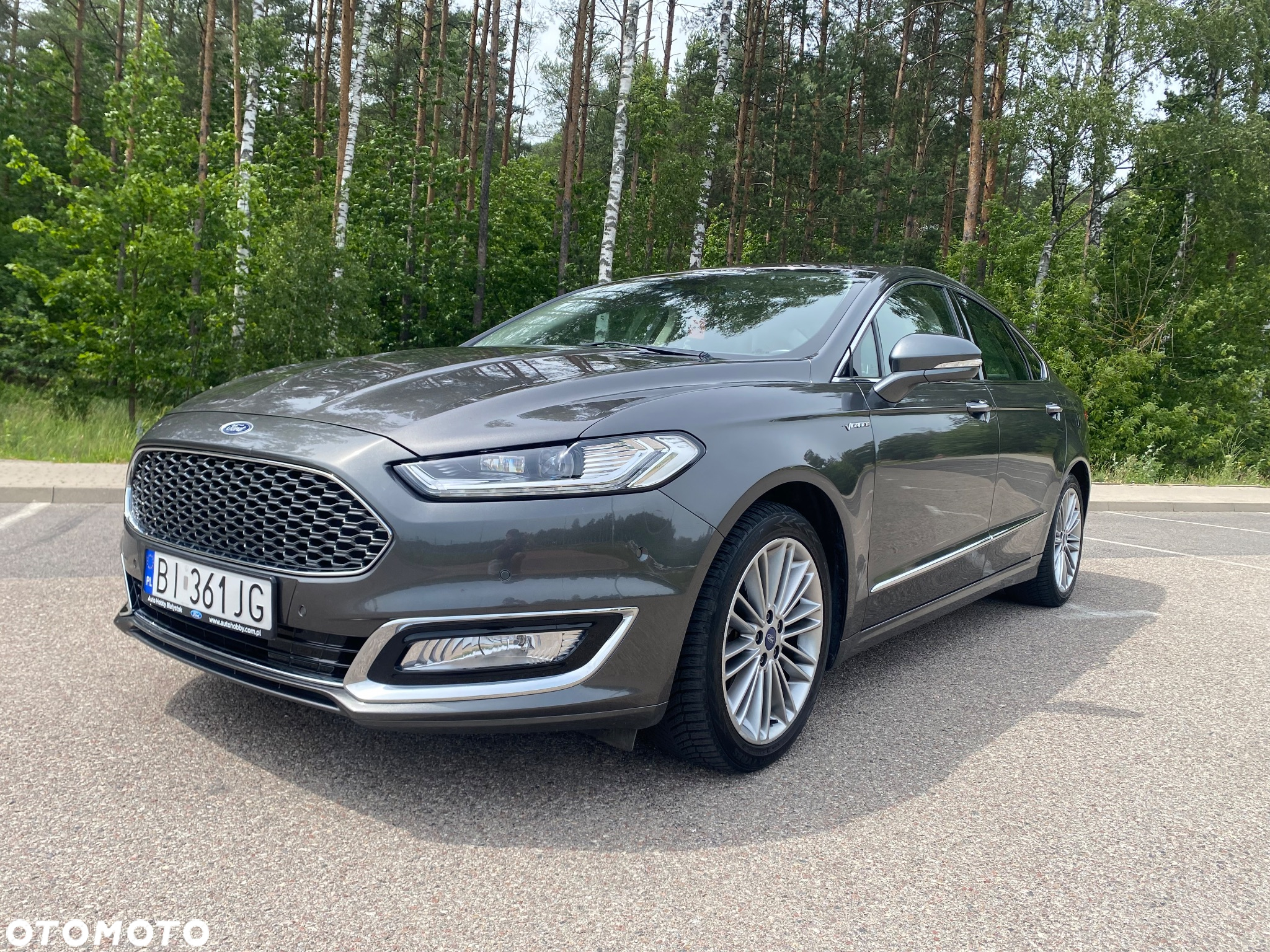 Ford Mondeo Vignale 2.0 Hybrid - 12