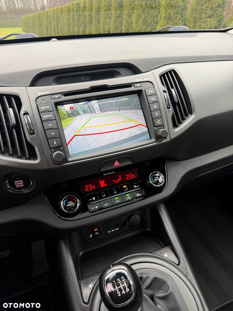 Kia Sportage 1.7 CRDI 2WD Spirit - 12