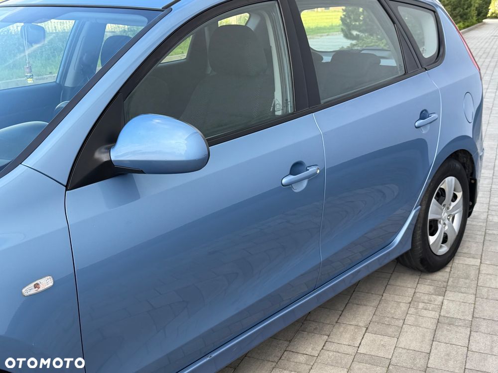 Hyundai i30 1.6 blue Classic - 15
