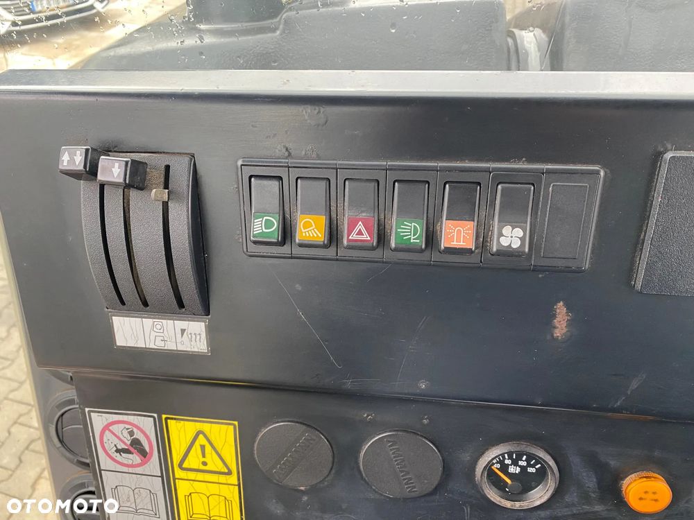 Ammann AV95-2 / WALEC DROGOWY / 1WŁ. / 4408MTH / MOŻLIWOŚĆ TRANSPORTU - 27