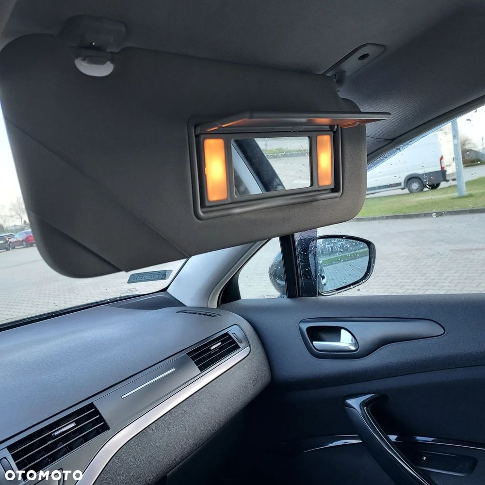 Citroën C5 HDi 135 FAP Exclusive - 16