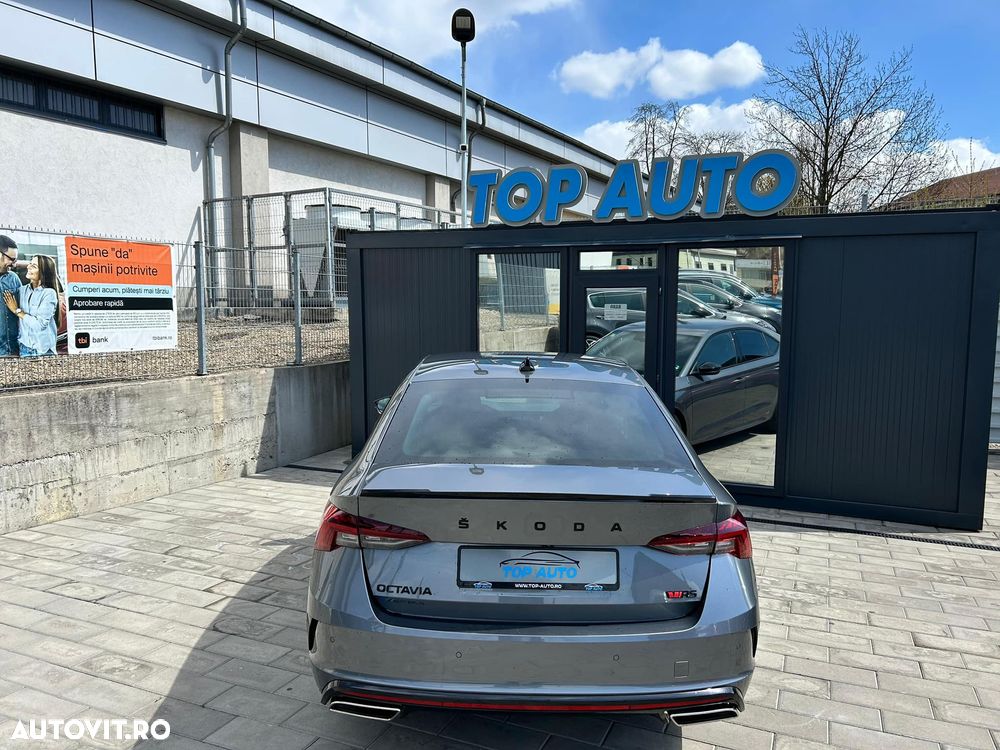 Skoda Octavia 2.0 TSI DSG RS - 3