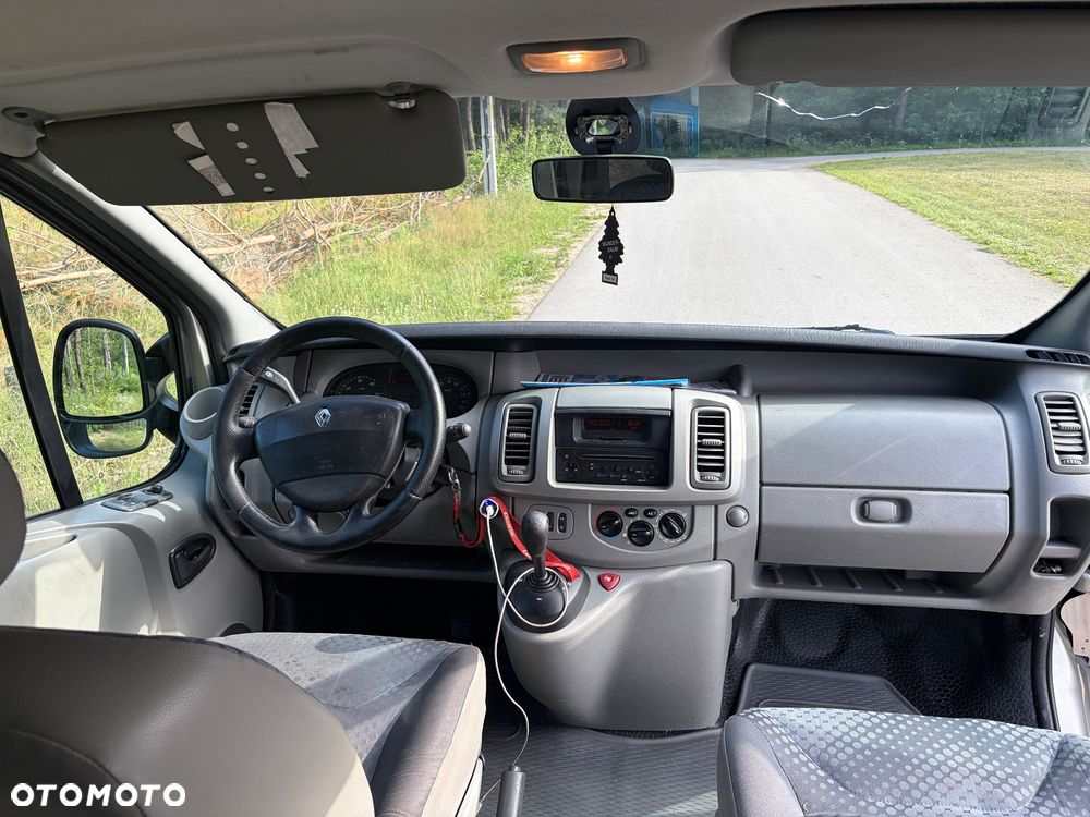 Renault Trafic - 14