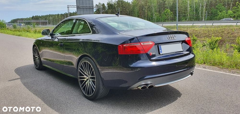 Audi S5 Coupé - 8