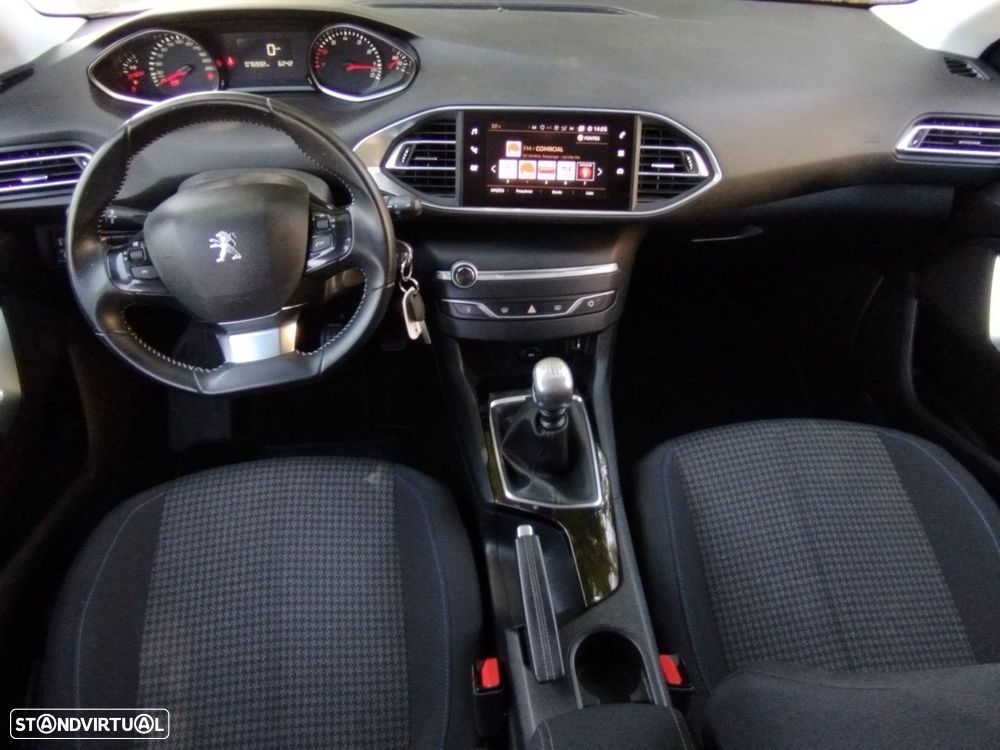 Peugeot 308 SW 1.2 PureTech Style - 9
