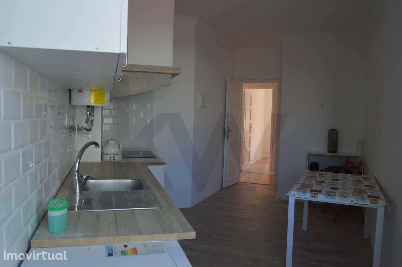 Apartamento T3 Remodelado no Centro de Alverca - Grande imagem: 3/15