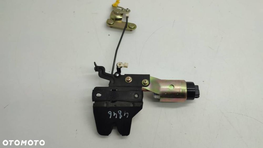 ZAMEK KLAPY BAGAŻNIKA KIA OPIRUS 2006 9579033000 - 1