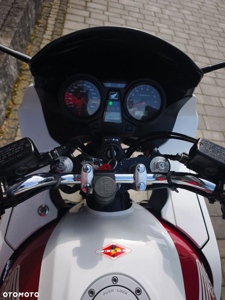 Honda CB - 19
