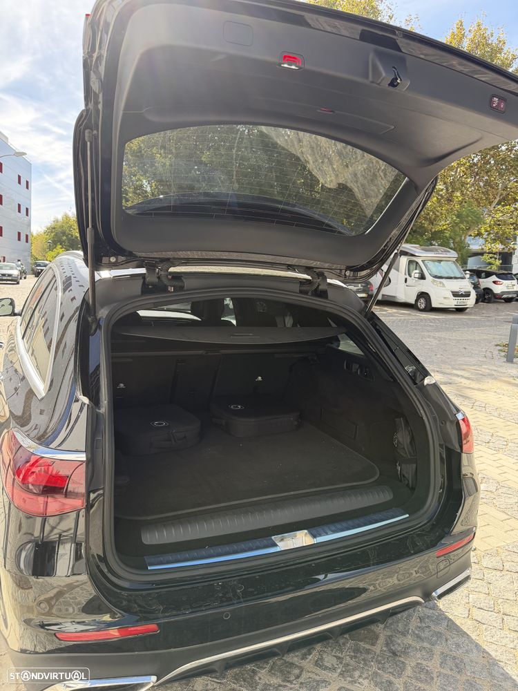 Mercedes-Benz E 300 - 4