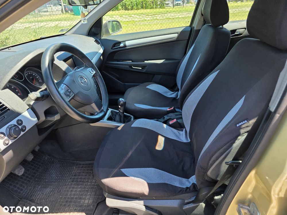 Opel Astra - 8