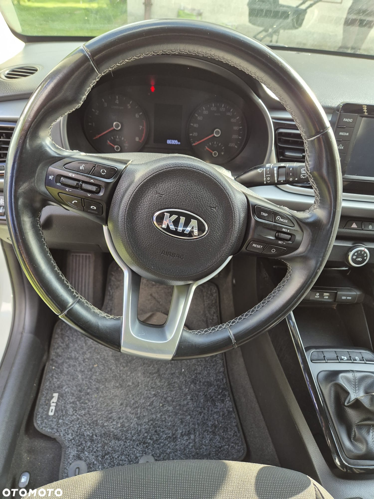 Kia Rio 1.2 M - 6