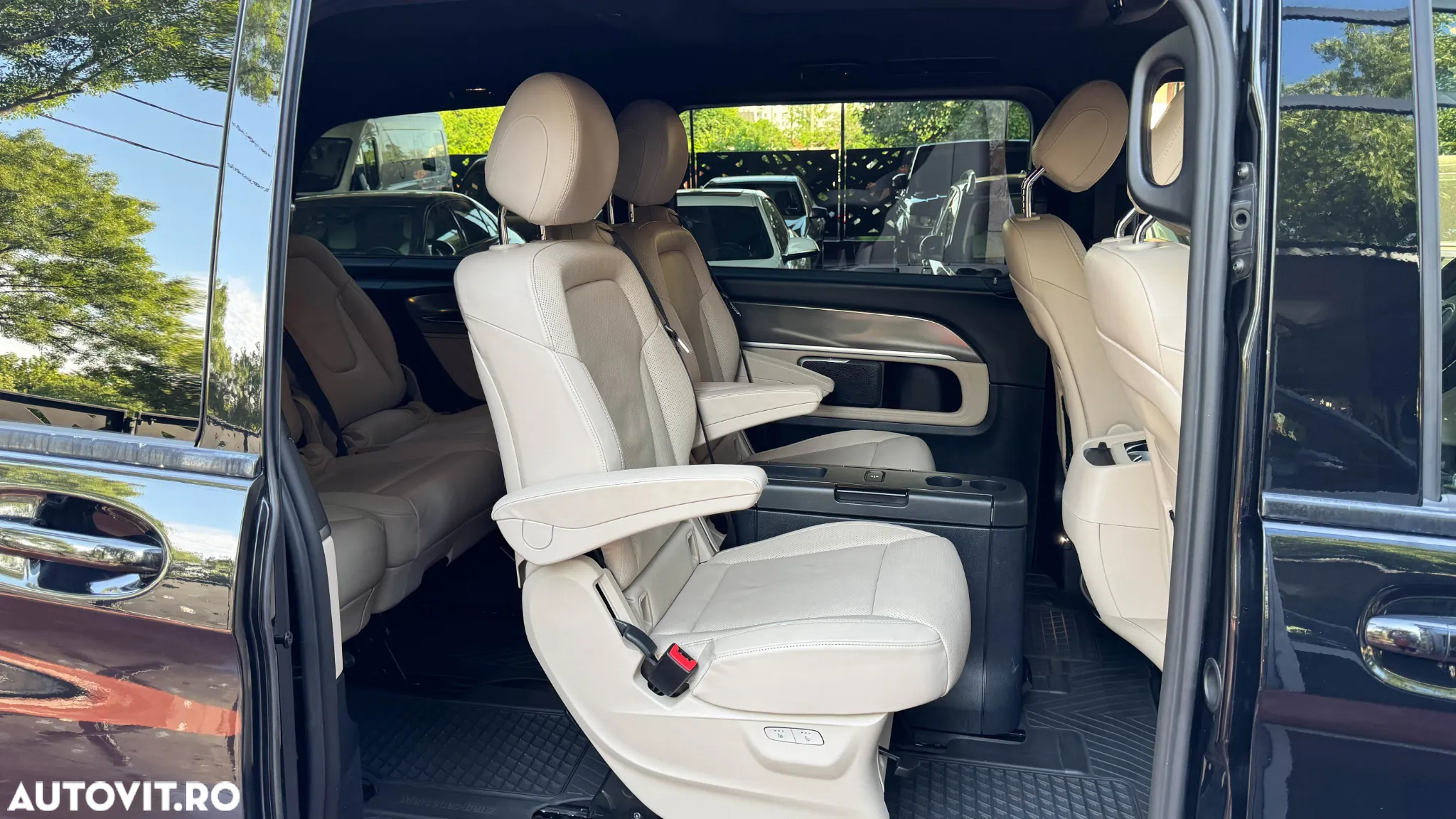 Mercedes-Benz V 250 BlueTEC Aut. Long Avantgarde - 8