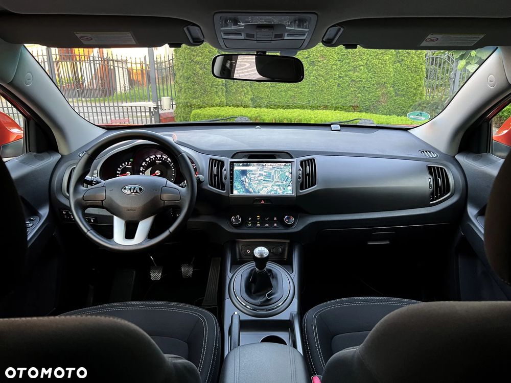 Kia Sportage 2.0 CVVT 4WD Vision - 27