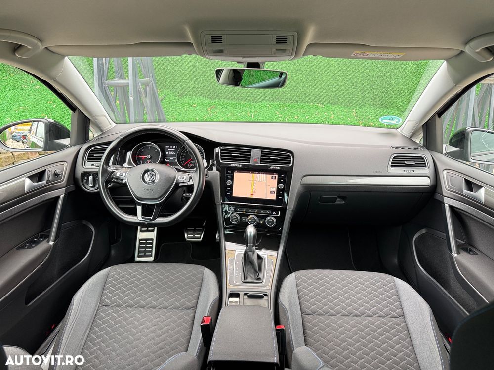 Volkswagen Golf 1.6 TDI DSG Join - 8