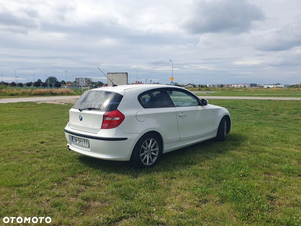 BMW Seria 1 - 20