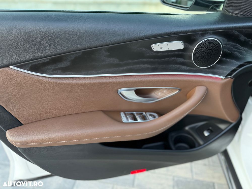 Mercedes-Benz E 220 d 4Matic T All-Terrain 9G-TRONIC Exclusive - 38