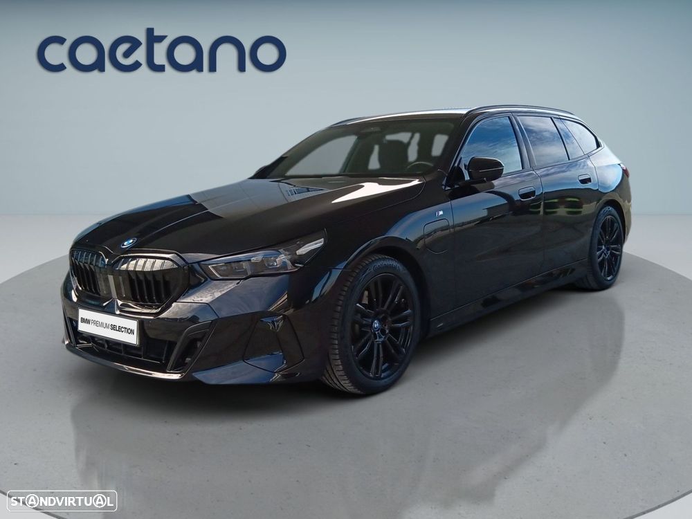 BMW 530 e Pack Desportivo M - 1