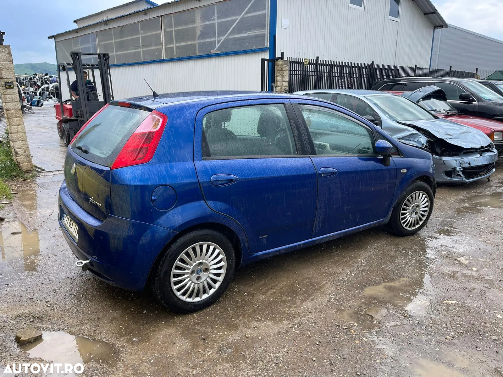 Dezmembrari Fiat Grande Punto 1.3 diesel 2009 - 3