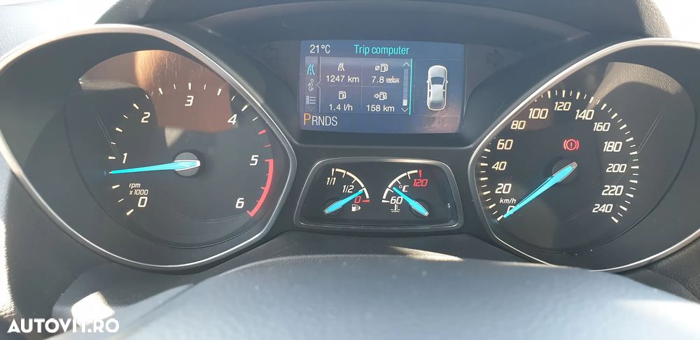 Ford Kuga 2.0 TDCi 4WD Powershift Titanium - 5