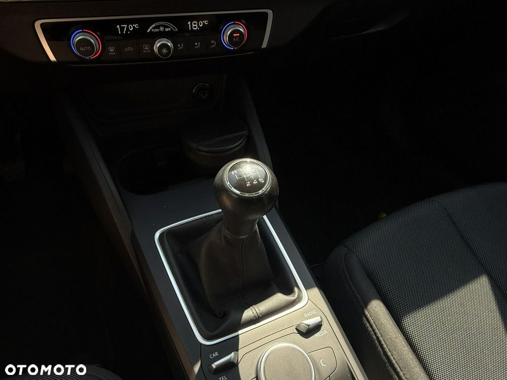 Audi Q2 30 TFSI - 14