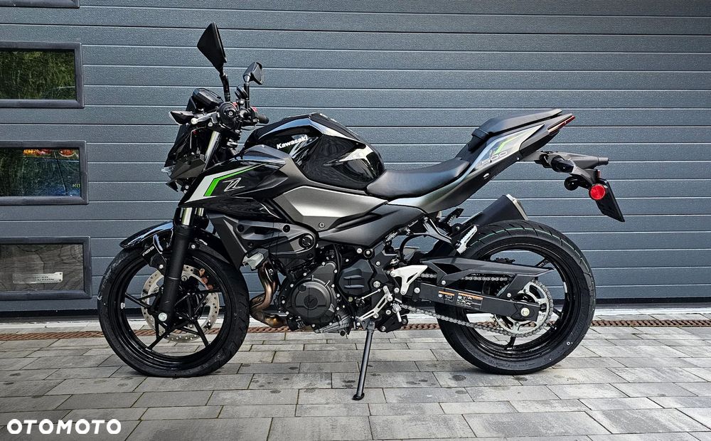 Kawasaki Z - 7