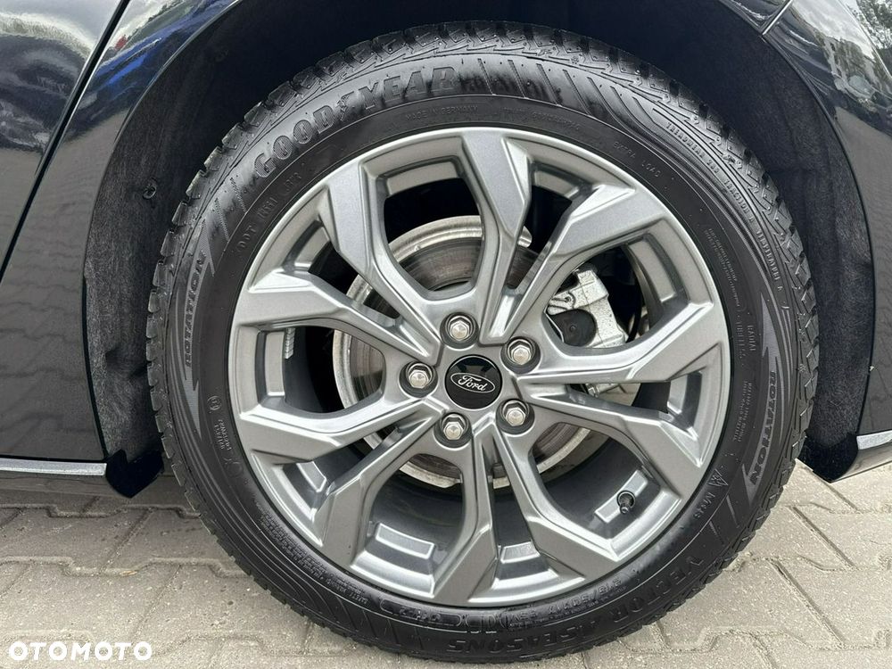 Ford Focus 1.0 EcoBoost Hybrid ST-LINE X - 10