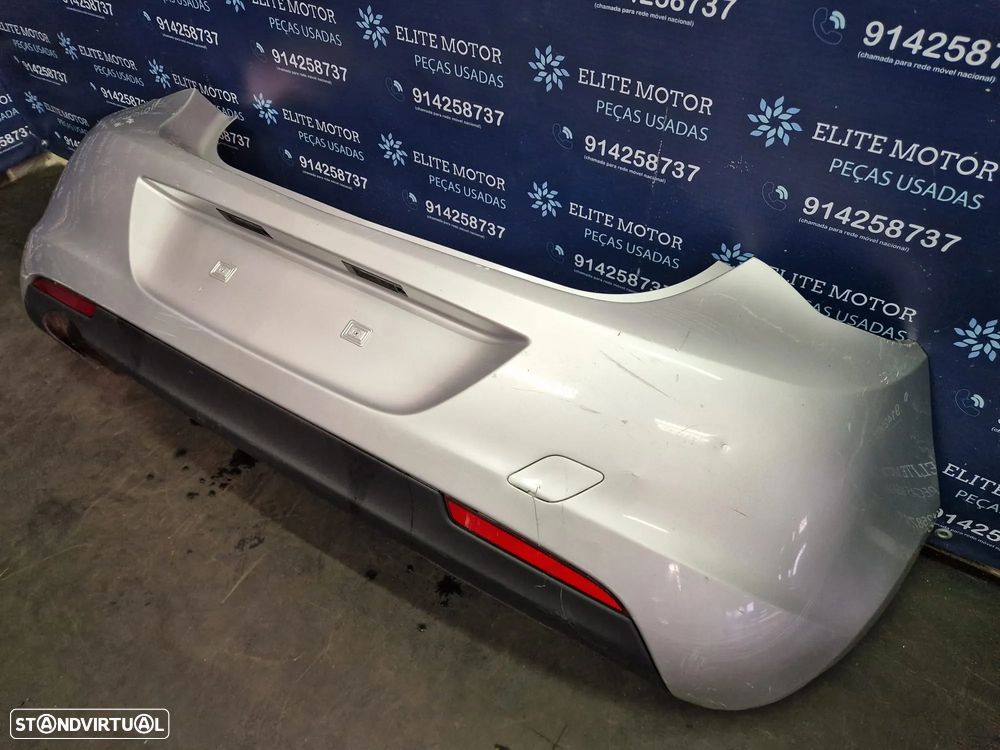 Parachoques traseiro usado OPEL ASTRA J 5 PORTAS - 1