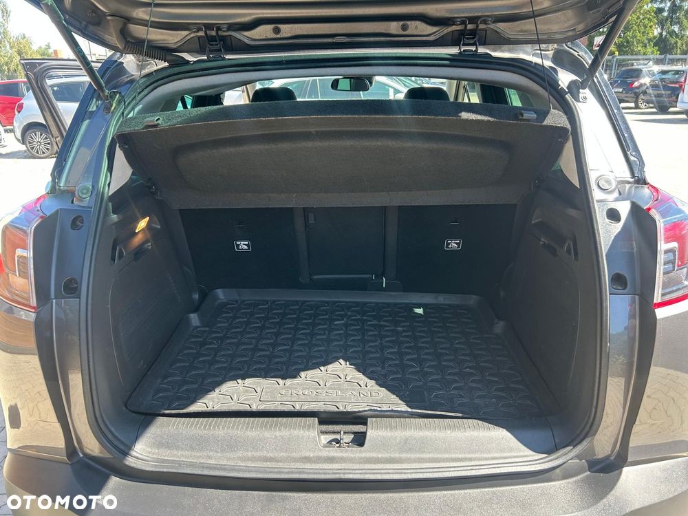 Opel Crossland X 1.2 T Design Line S&S - 22