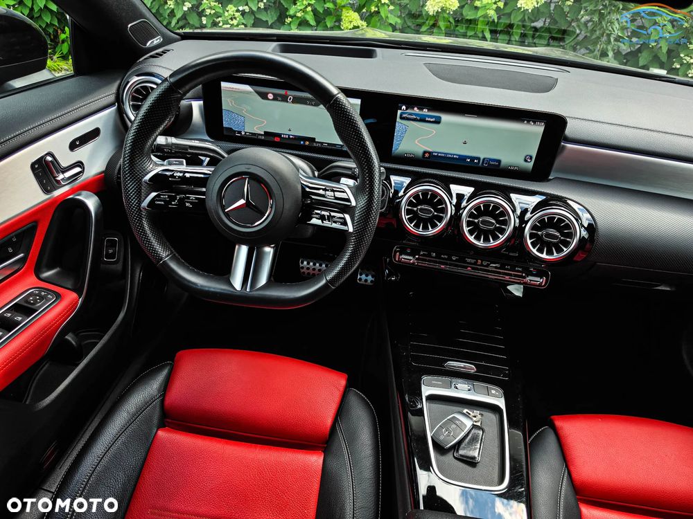 Mercedes-Benz CLA 200 AMG Line 7G-DCT - 23