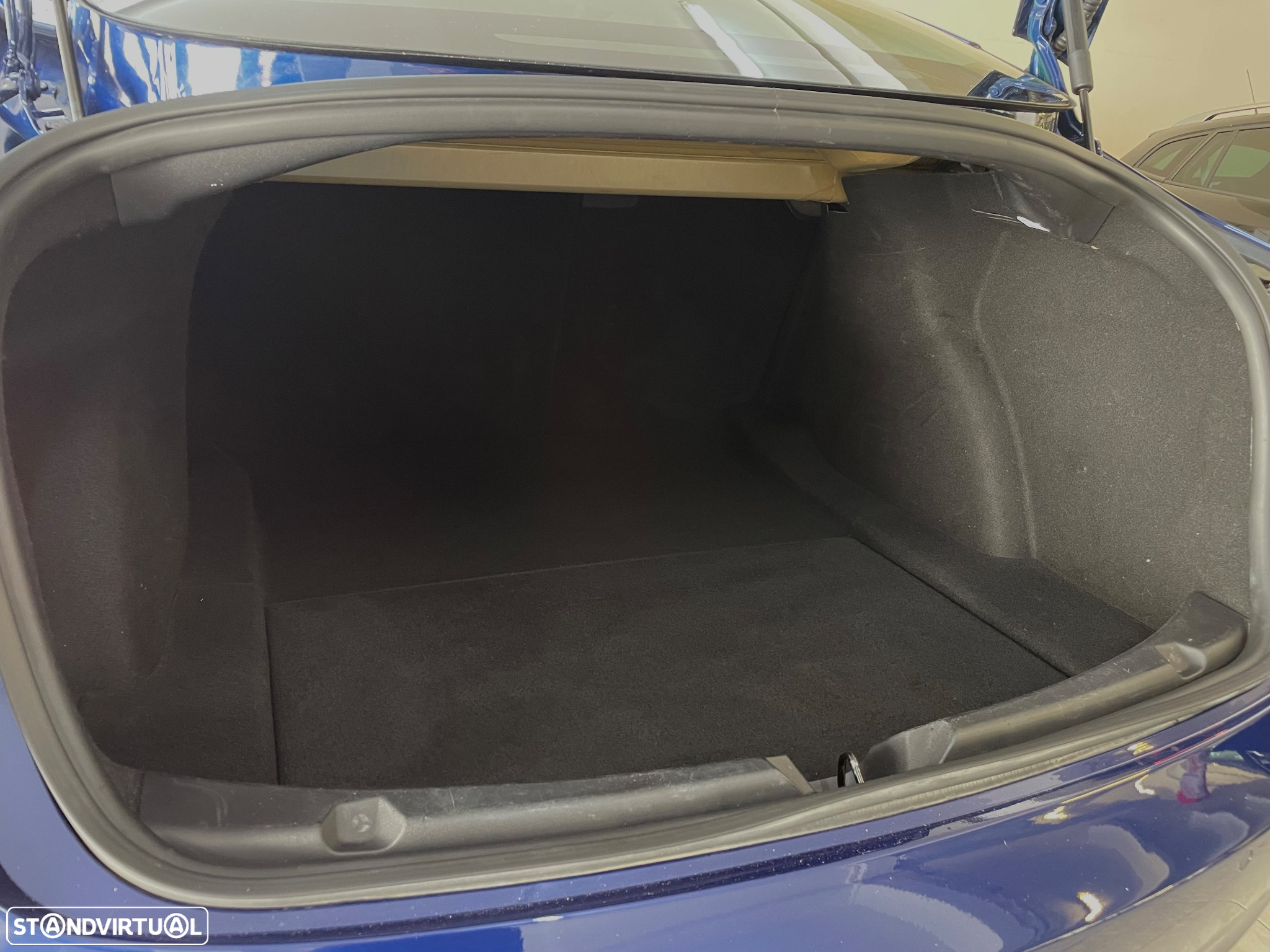 Tesla Model 3 Long-Range Dual Motor AWD - 16