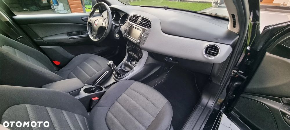 Fiat Bravo 1.4 T-JET 16V Dynamic NAV - 20