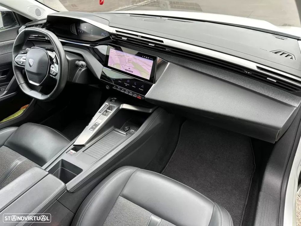 Peugeot 308 1.5 BlueHDi Allure EAT8 - 20