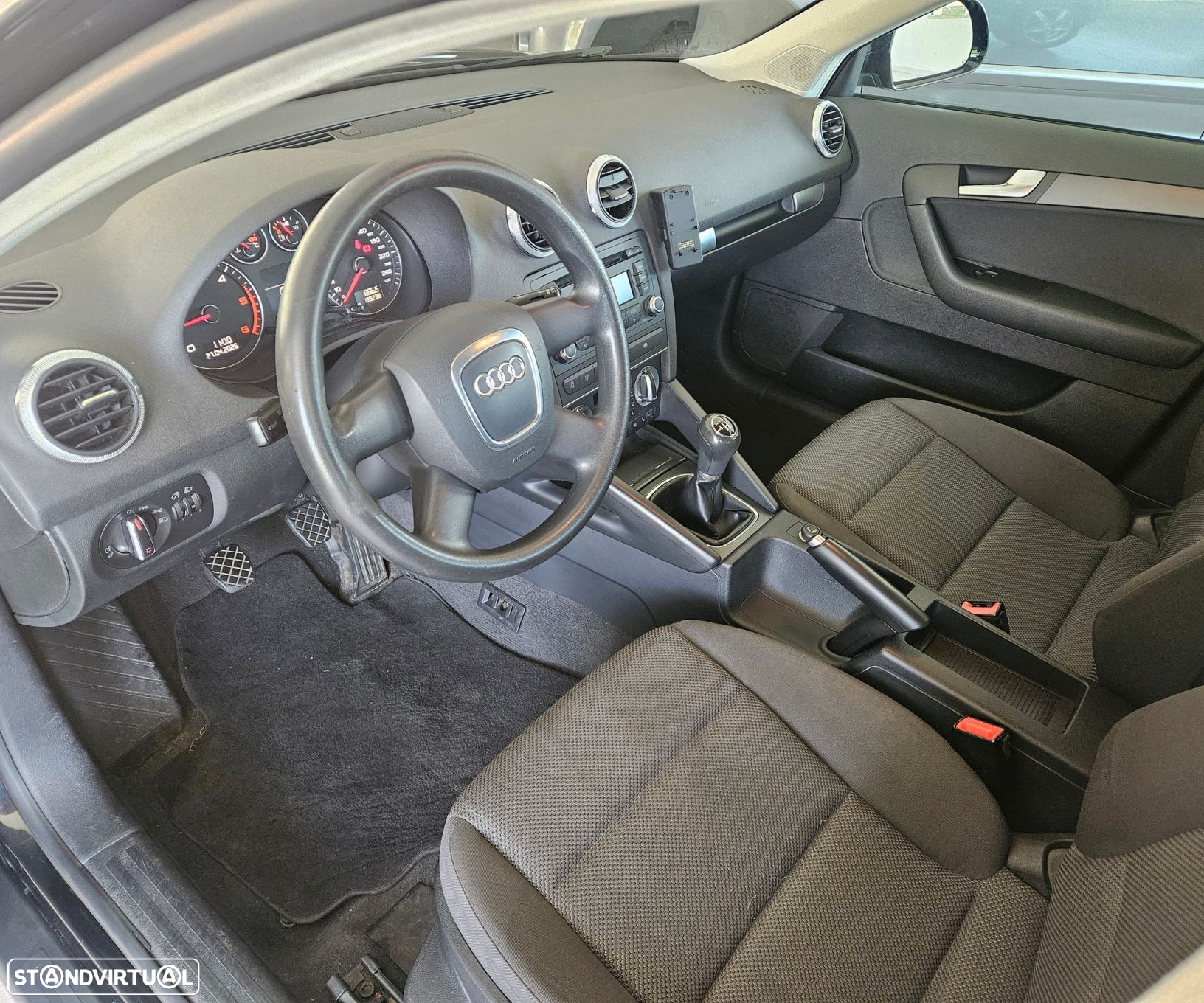 Audi A3 Sportback 1.6 TDI Ambiente - 12