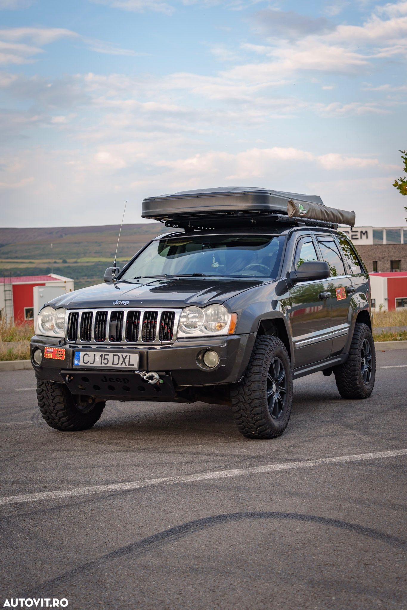 Jeep Grand Cherokee - 2