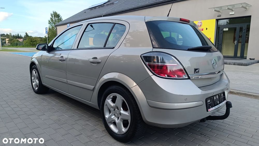 Opel Astra 1.6 Catch me - 6