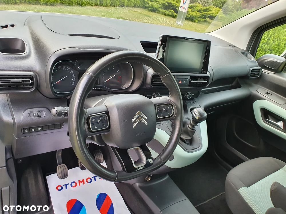 Citroën Berlingo XL PureTech 110 LIVE PACK - 14