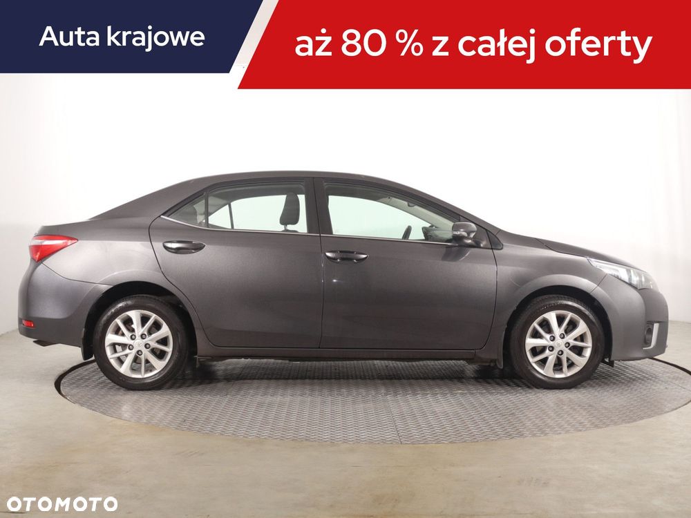 Toyota Corolla - 8
