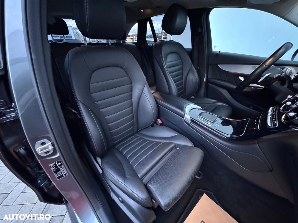 Mercedes-Benz GLC - 21