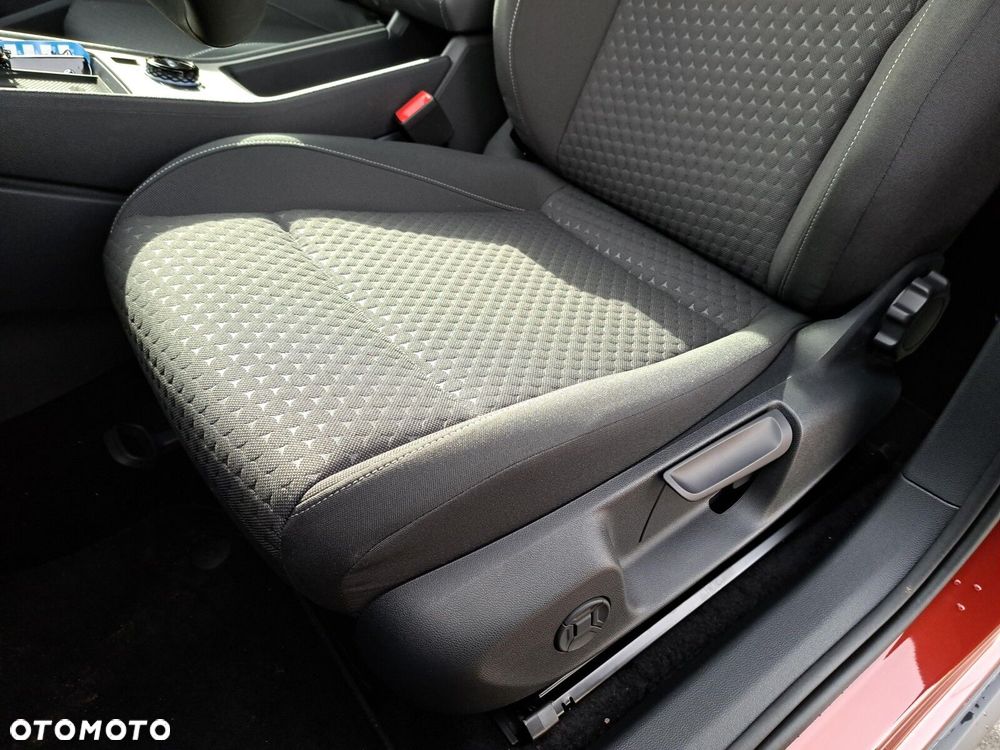 Volkswagen T-Roc 1.5 eTSI Life DSG - 18