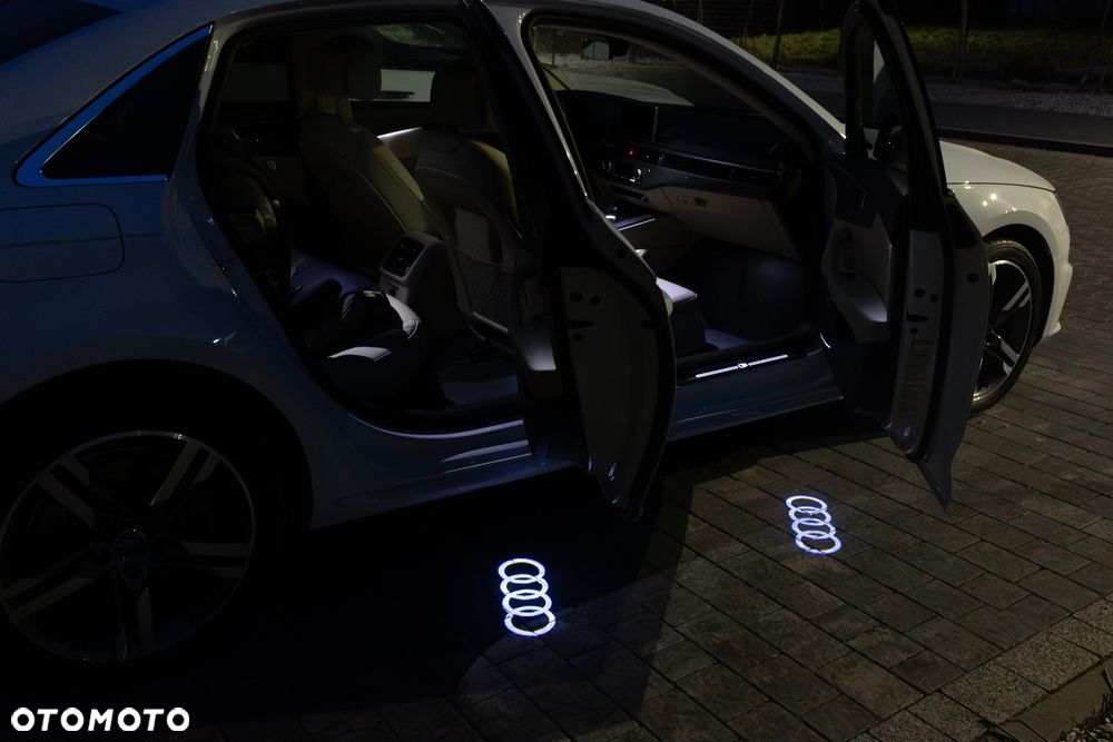 Audi A4 Limousine - 11