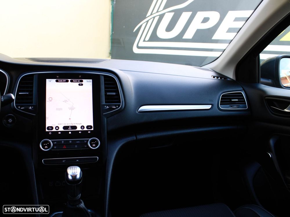 Renault Mégane 1.5 Blue dCi Techno - 22