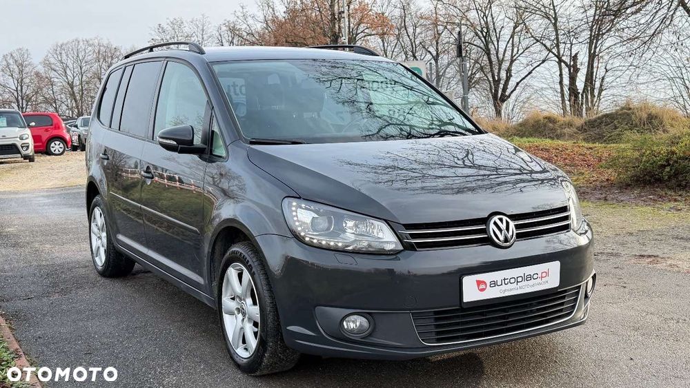 Volkswagen Touran - 9